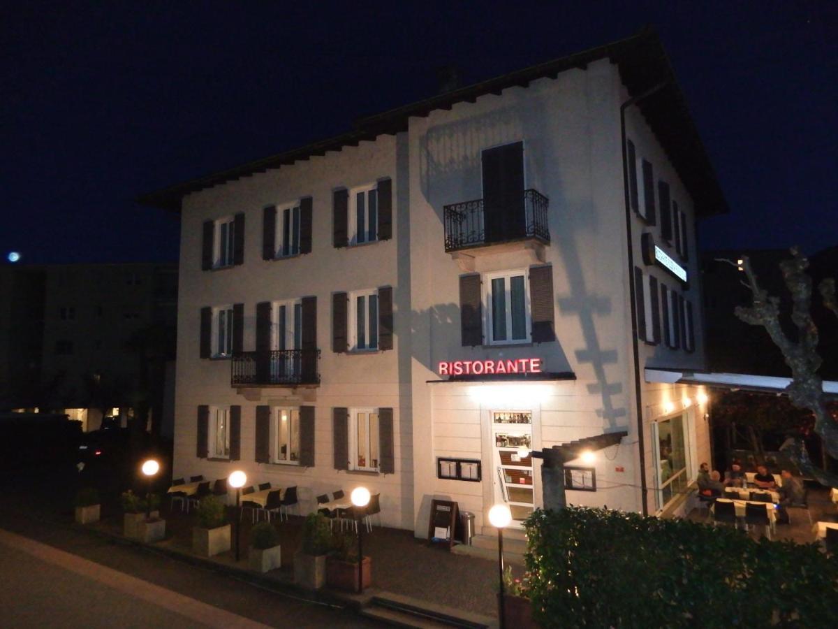 Ristorante Ferrovieri Bed & Breakfast Tenero-Contra Dış mekan fotoğraf